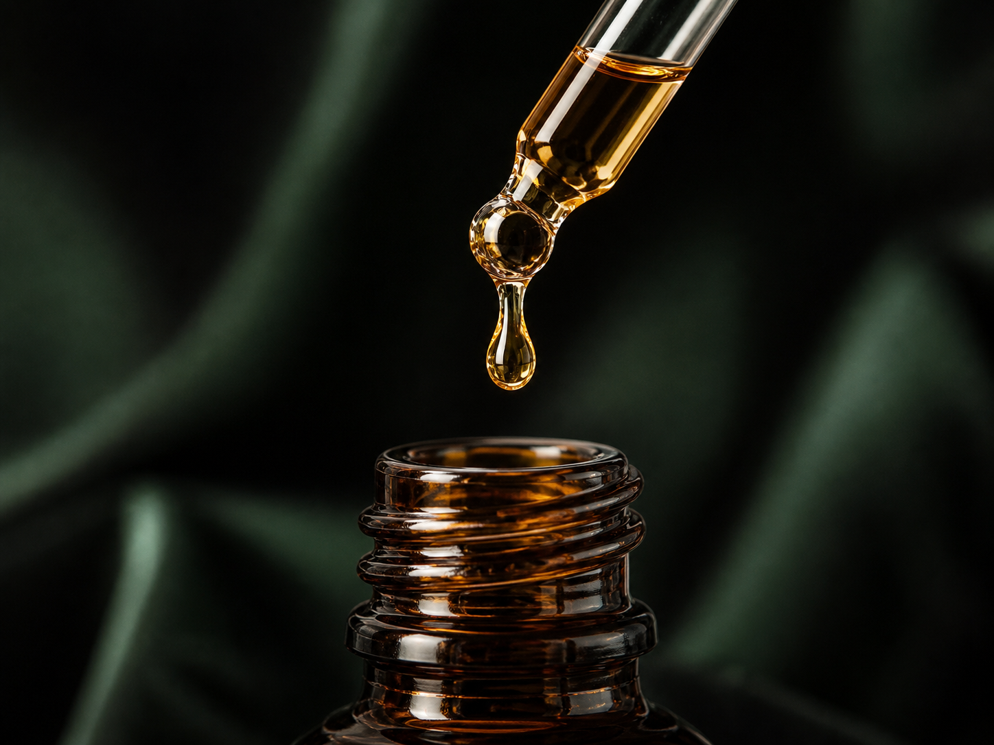 Sérum de óleo dourado